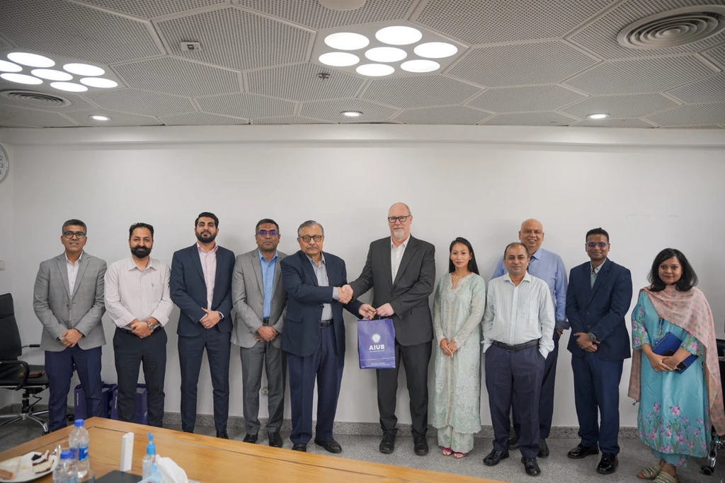 Exploring International Academic Cooperation between AIUB and the University of Wolverhampton